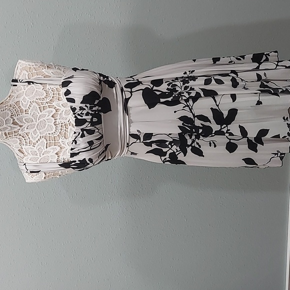 Speechless black and white floral print sundress tie back sweetheart neck Size S - Picture 2 of 10
